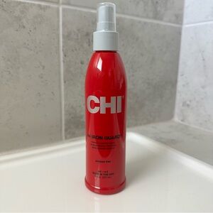 CHI 44 Iron Guard Red Thermal Protection Spray 8 oz
